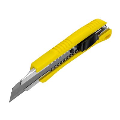 Kniv med 18 mm knivblad, Automatisk lås og magasin med 2 ekstra knivblade